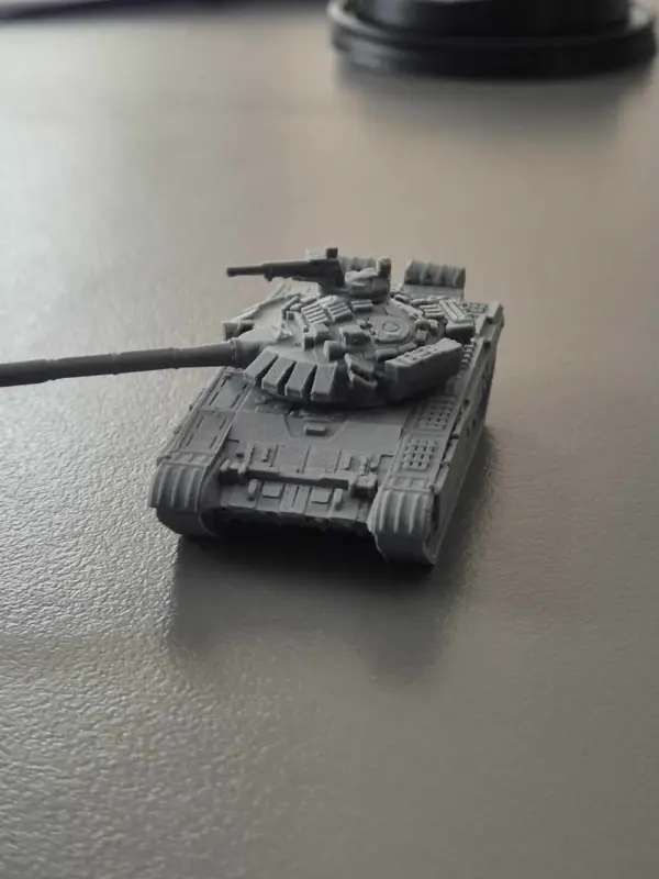 Танк Т-72 1/65