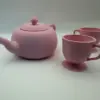 Игрушечный набор чайника и 2 чашек